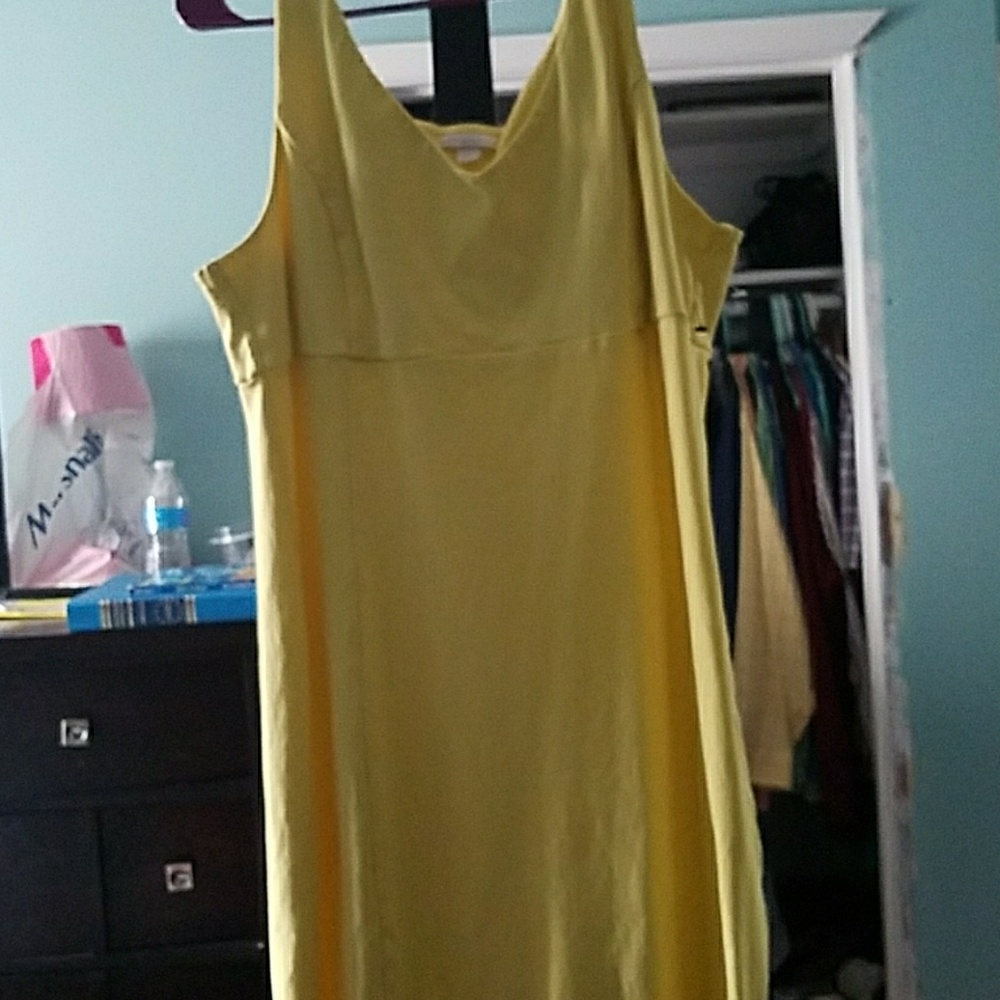 Yellow dress